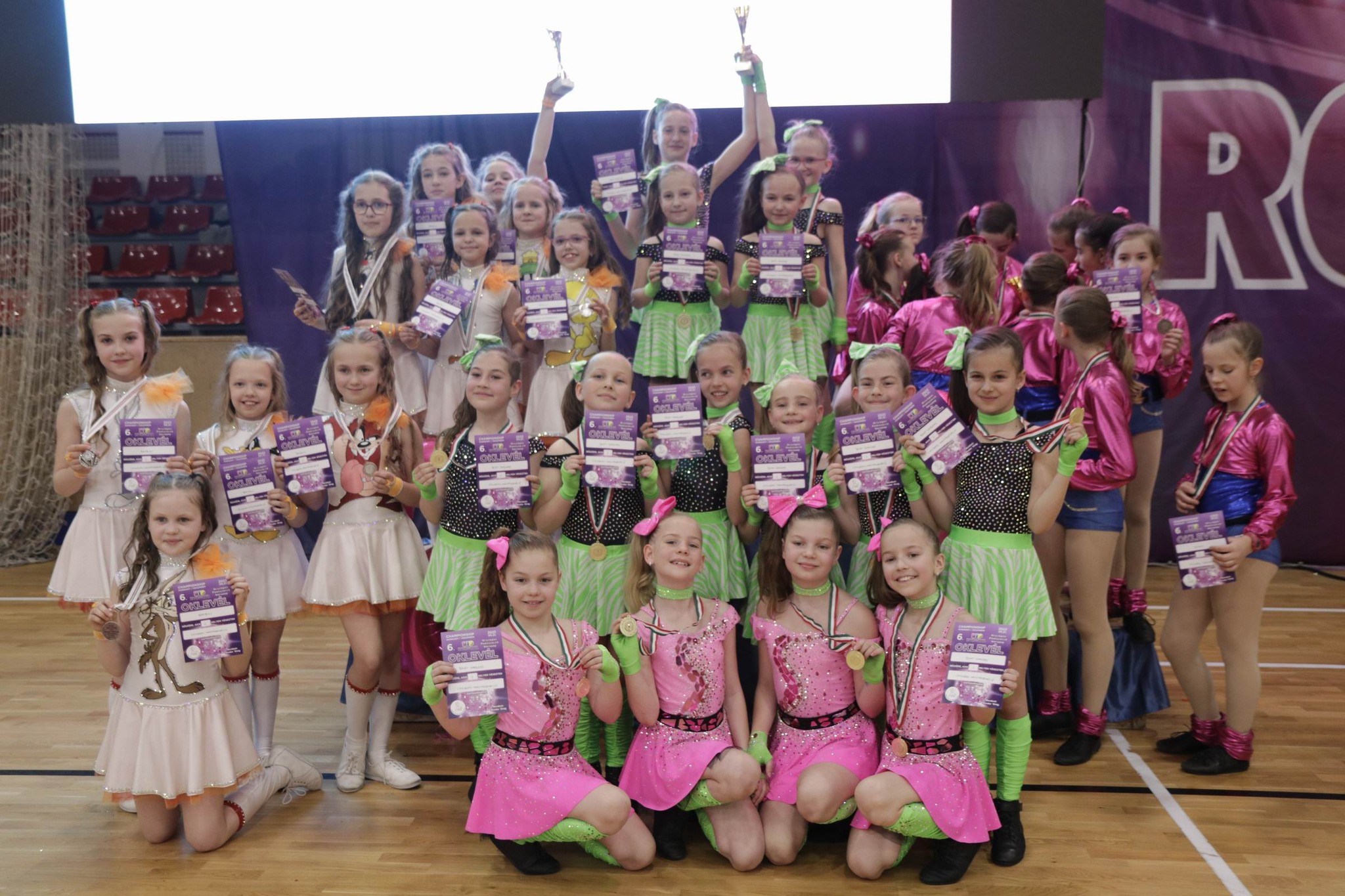 Sikeres félévet zártak a Főnix Rock and Roll SE növendékei